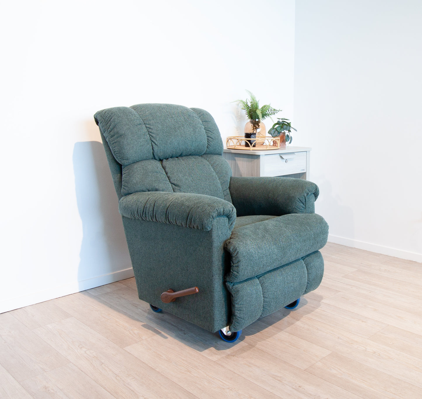 La-Z-Boy Pinnacle Mobile Recliner