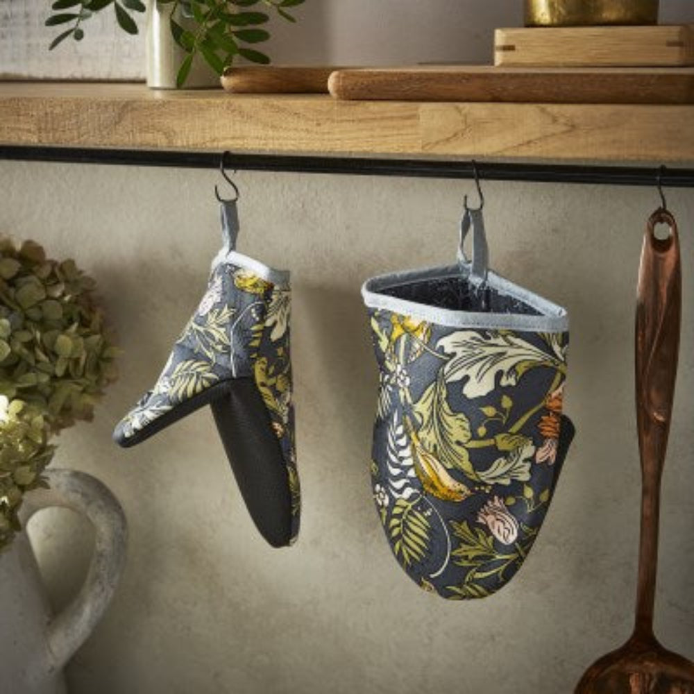 bee keeper double oven glovehanging