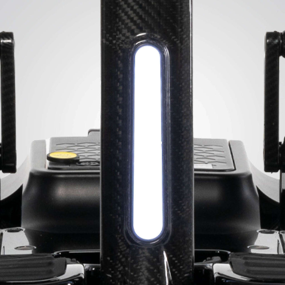 go-go-carbon-scooter-front-light