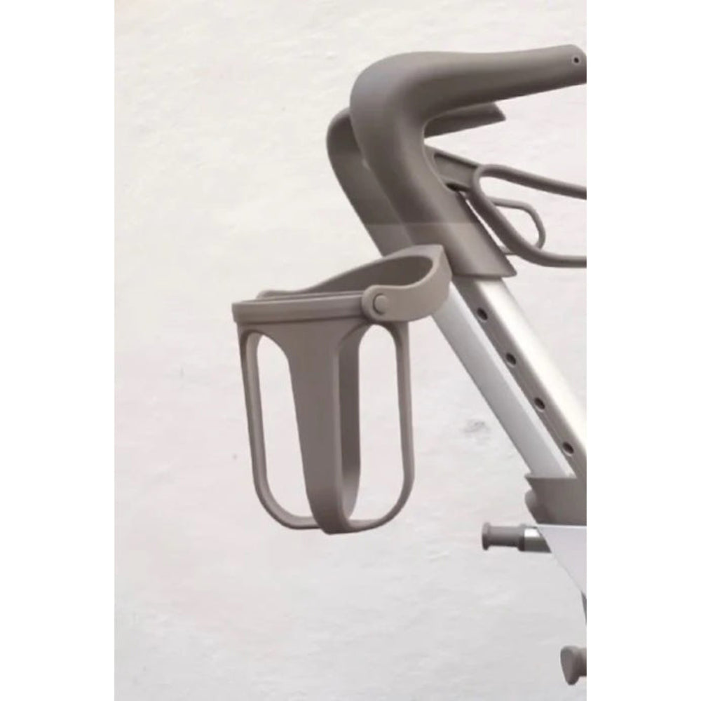 ultralite-cup-holder-attached