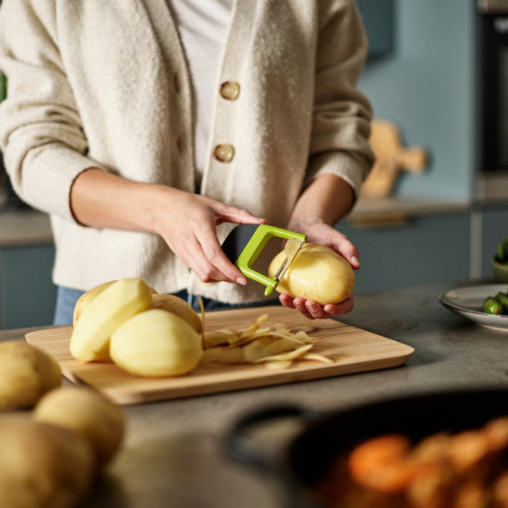 straight peeler potato